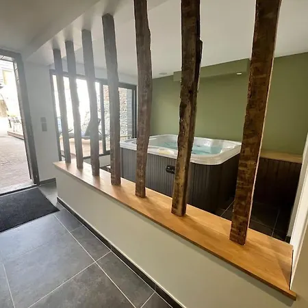 Detente Parfaite Le Centre Jacuzzi Sauna Apartament Montreuil (Pas-de-Calais)