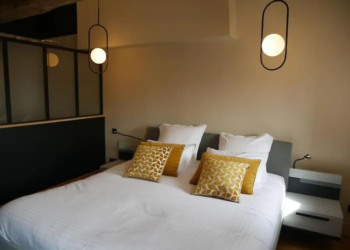 Détente Parfaite Le Centre Jacuzzi Sauna *