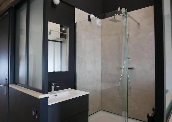 Détente Parfaite Le Centre Jacuzzi Sauna * Montreuil (Pas-de-Calais)